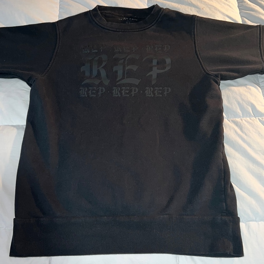 * RARE! * Reputation Zip Sleeve Crewneck - Taylor Swift